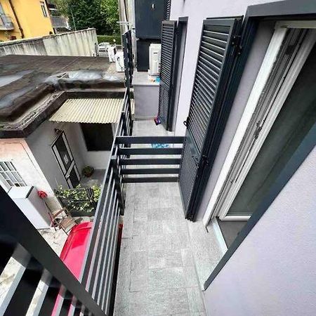 科莱尼奥Pregevole Duplex A 1 Minuto Dalla Metro公寓 外观 照片
