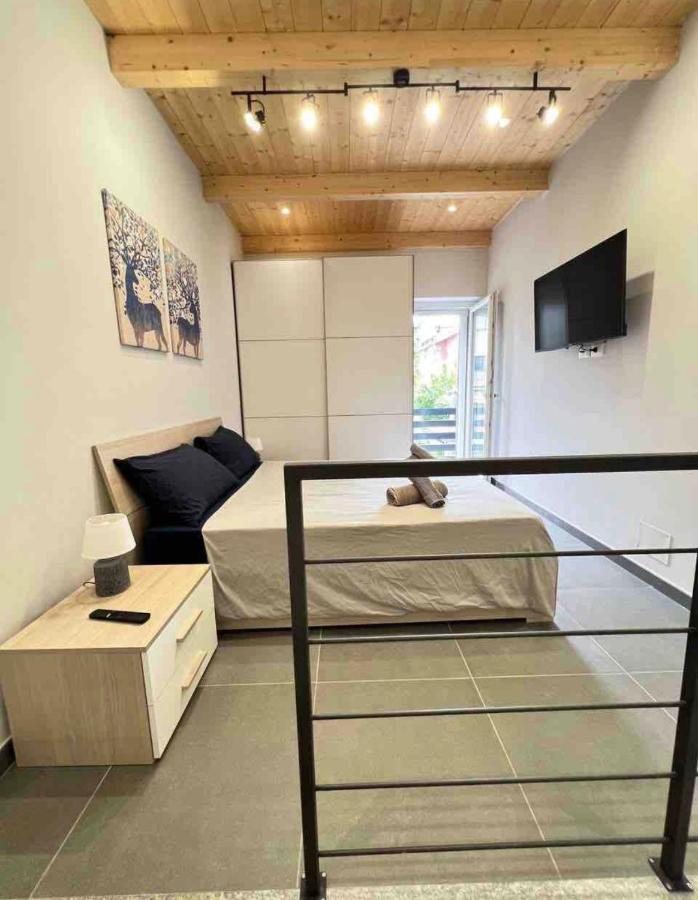 科莱尼奥Pregevole Duplex A 1 Minuto Dalla Metro公寓 外观 照片